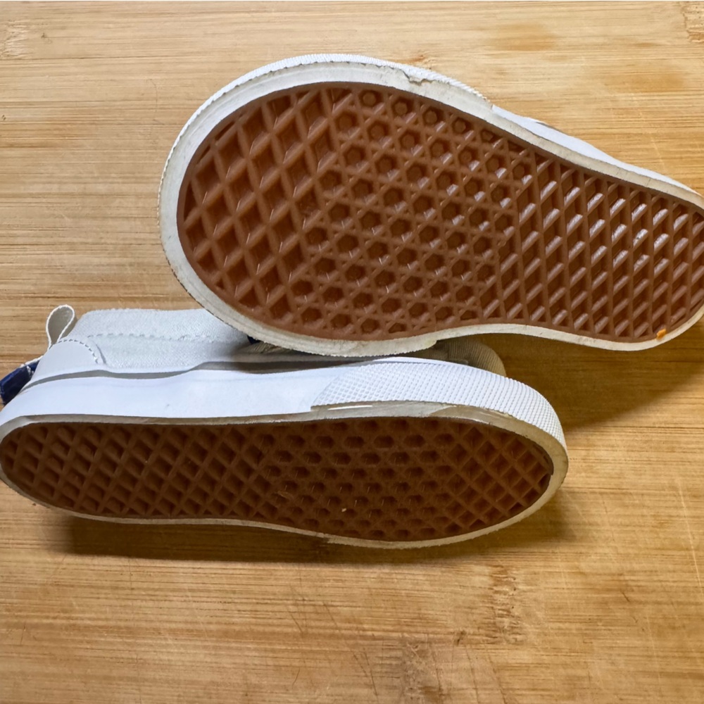 White Toddler Sneakers - Picture 4 of 4